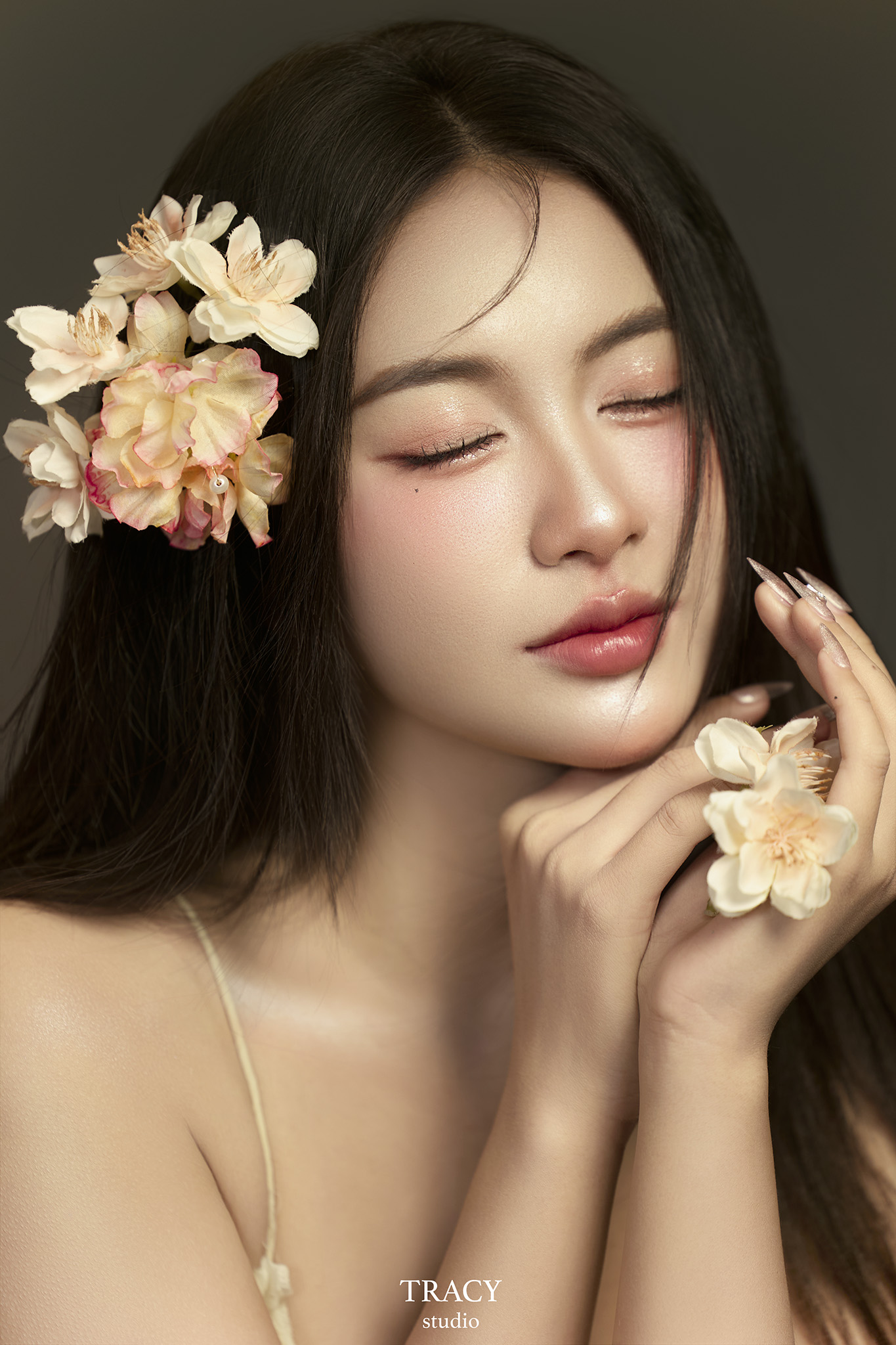 frontend/img/gallery/anh-concept/tracy0219 copy.jpg